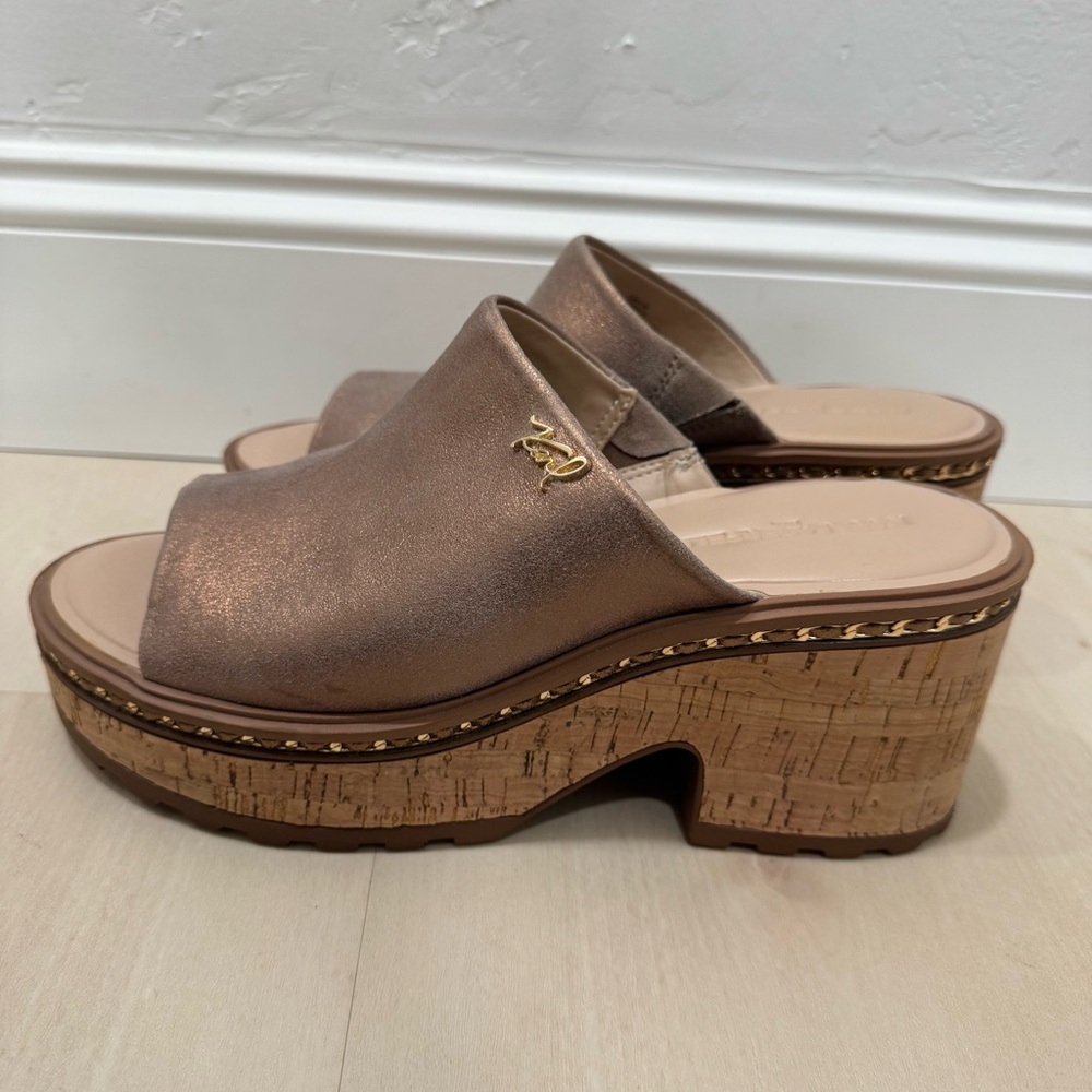 Karl Lagerfeld Paris Clarina Platform Sandal Latte Women's 10 Metallic Brown - Picture 9 of 16